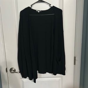 Black womens mid weight cardigan with front pockets